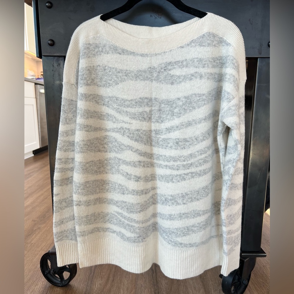 Loft - boatneck style sweater in cream/grey - size s